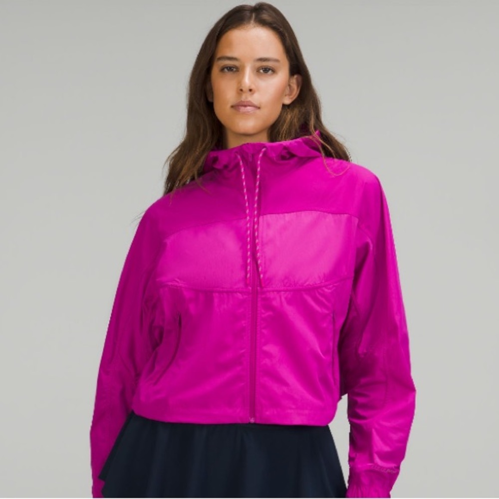 lululemon Lightweight Water-Resistant Cropped Jacket